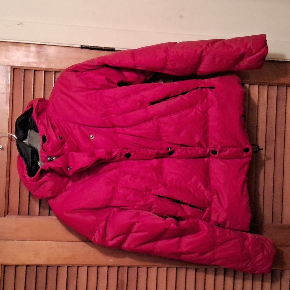 Columbia titanium women's size medium red puffer jacket